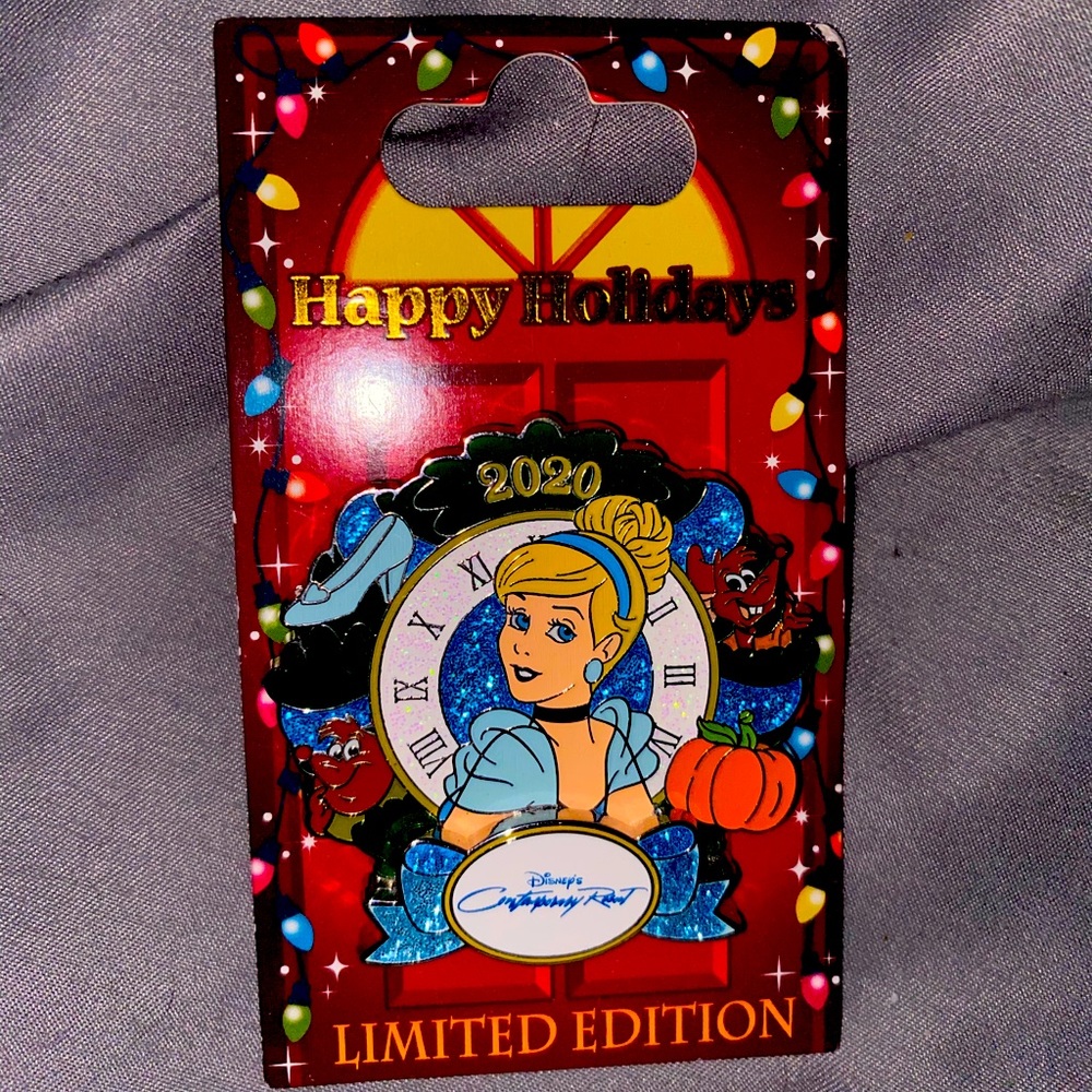 Disney contemporary resort 2020 holiday  pin